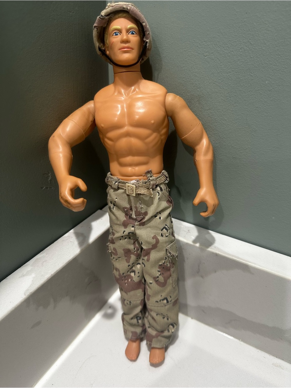 1992 GI JOE - Duke Hasbro 12” Army War Action Figure Doll